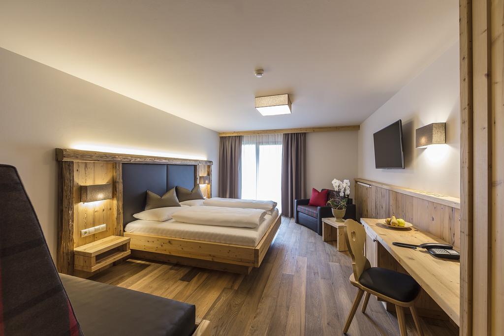 Hotel Anewandter Brunico Pokój zdjęcie